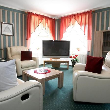 Katariina Guesthouse รักเวเร ภายนอก รูปภาพ