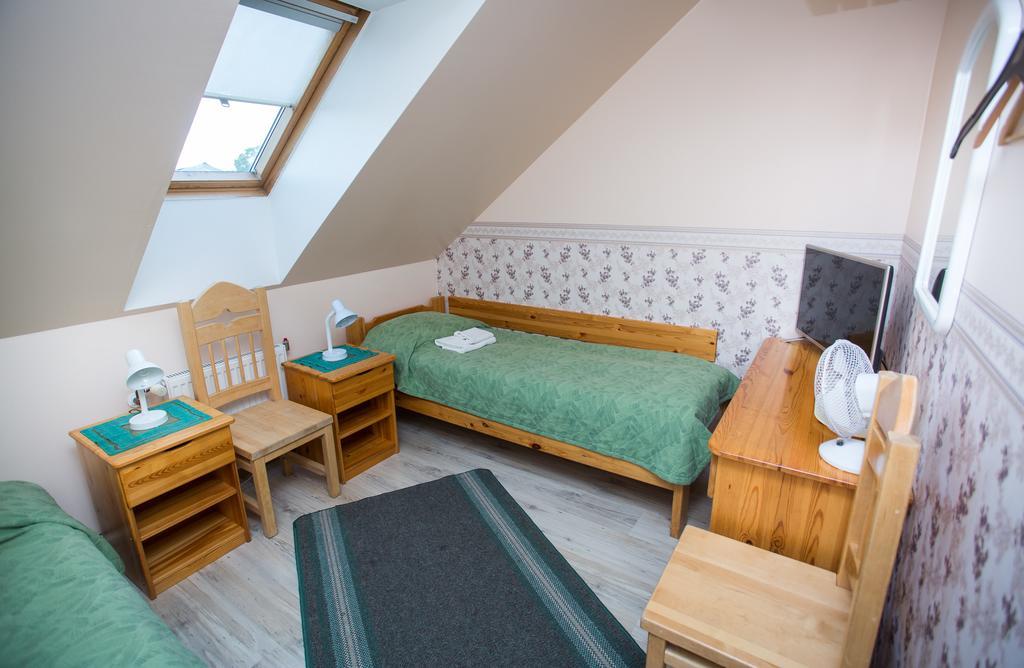 Katariina Guesthouse รักเวเร ภายนอก รูปภาพ