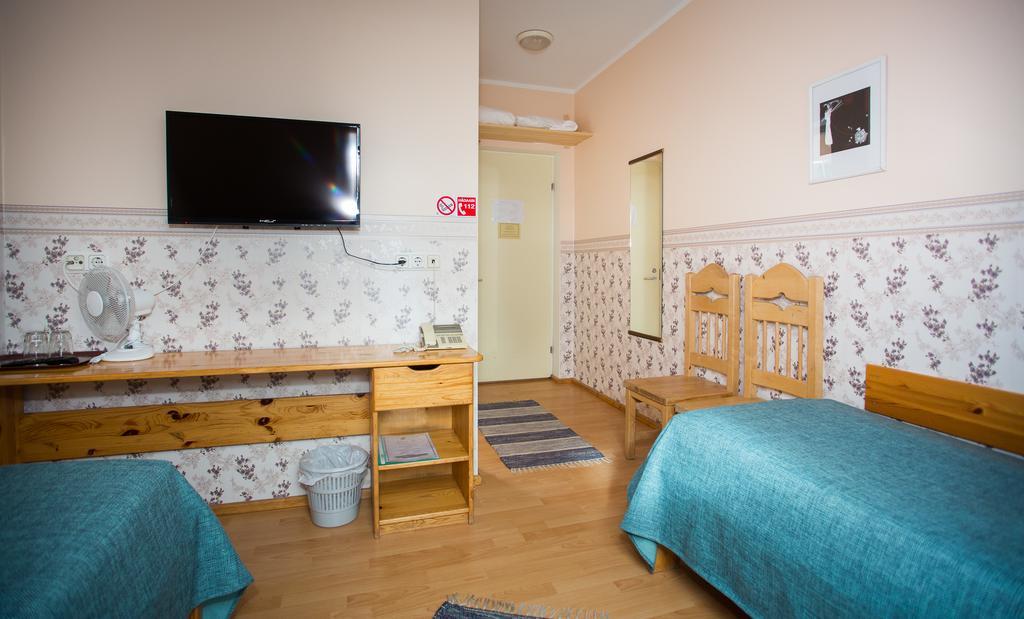 Katariina Guesthouse รักเวเร ภายนอก รูปภาพ