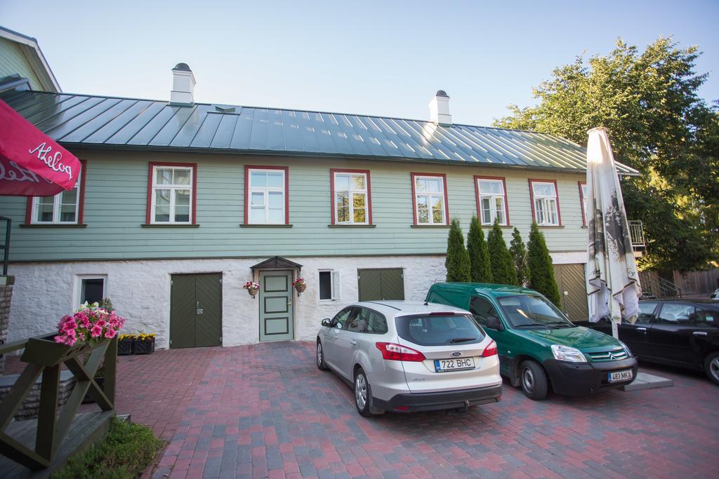 Katariina Guesthouse รักเวเร ภายนอก รูปภาพ