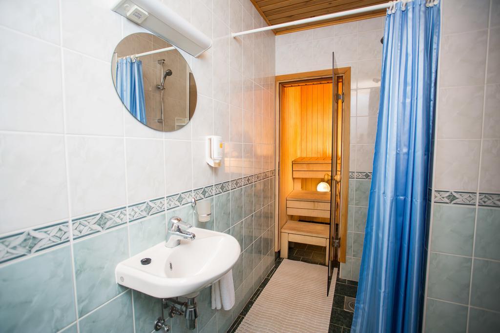 Katariina Guesthouse รักเวเร ภายนอก รูปภาพ