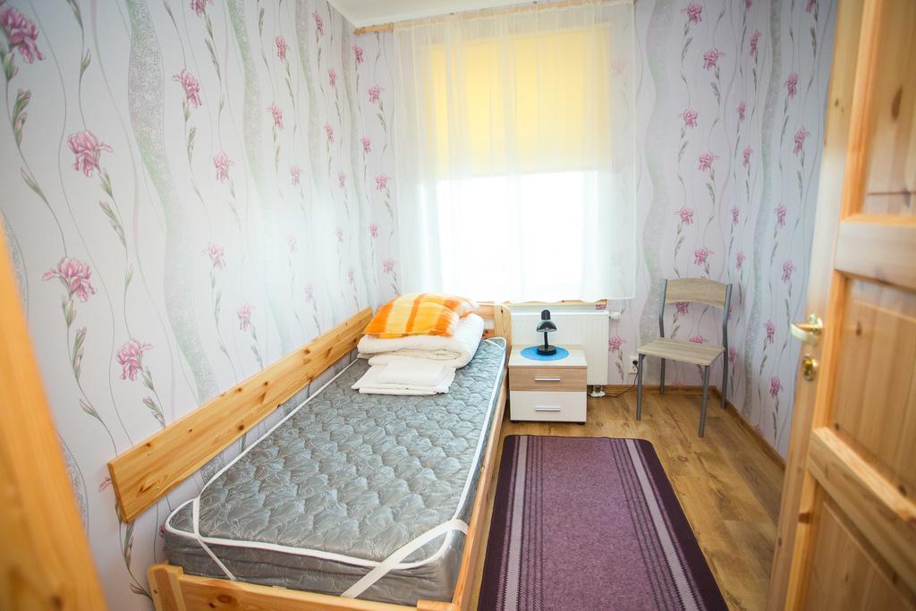 Katariina Guesthouse รักเวเร ภายนอก รูปภาพ