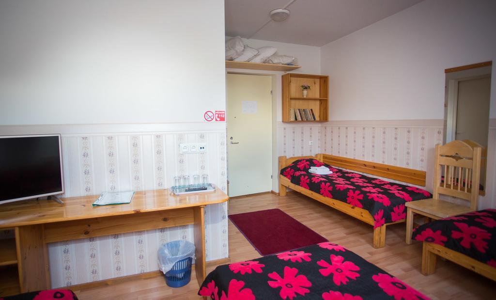 Katariina Guesthouse รักเวเร ภายนอก รูปภาพ