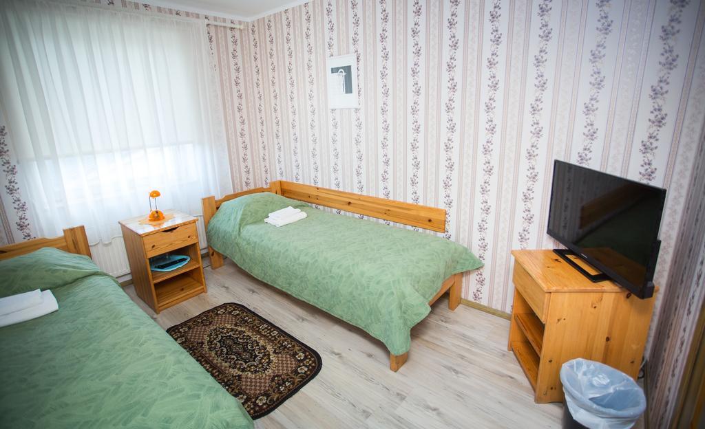 Katariina Guesthouse รักเวเร ภายนอก รูปภาพ